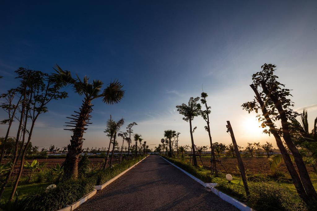 Отель Angkor Rendezvous Сиемрип Экстерьер фото