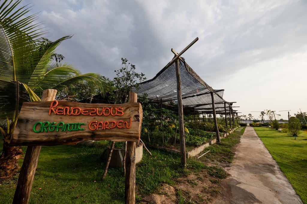 Отель Angkor Rendezvous Сиемрип Экстерьер фото